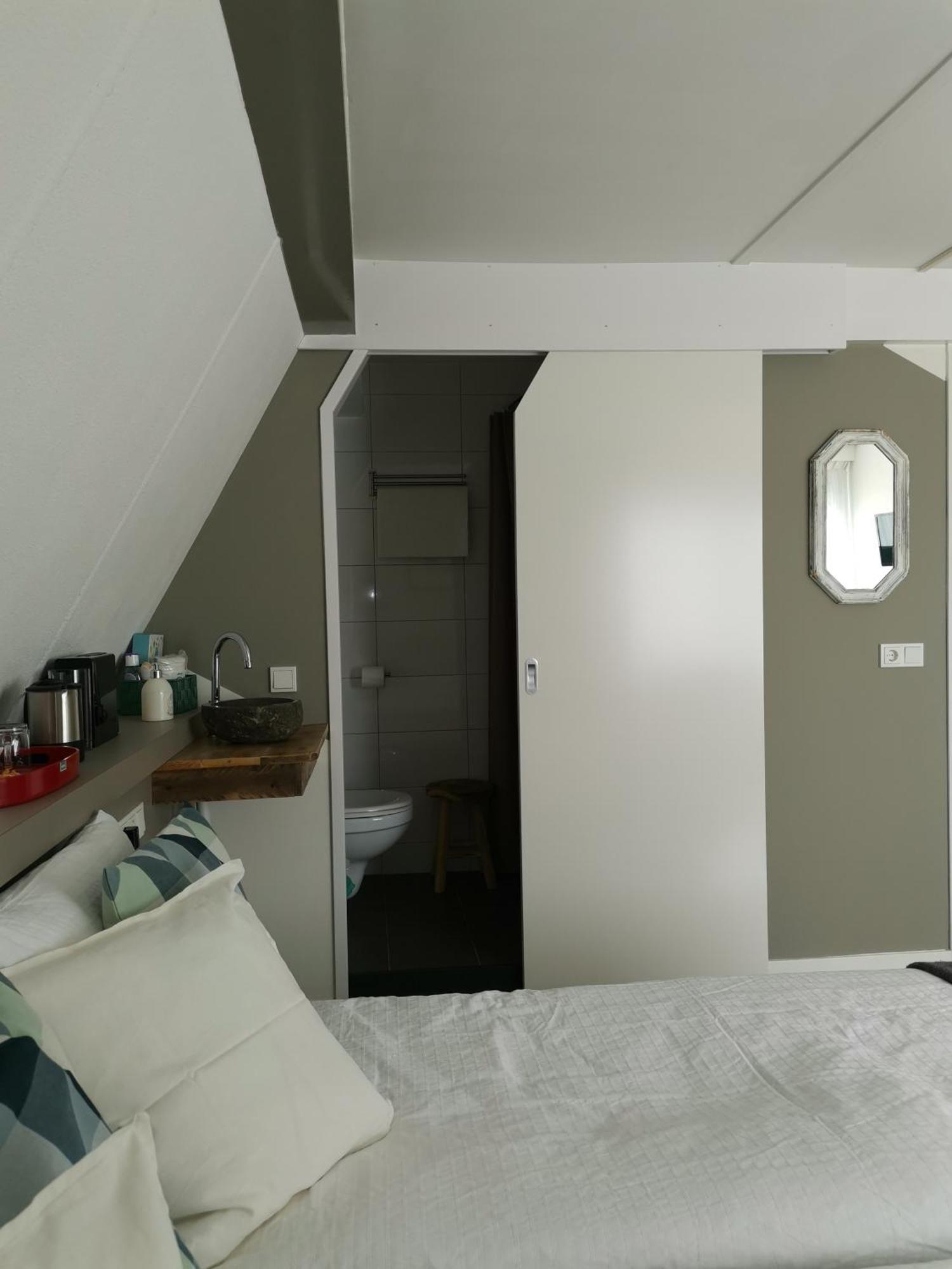 رينن B&B Bovenweg الغرفة الصورة